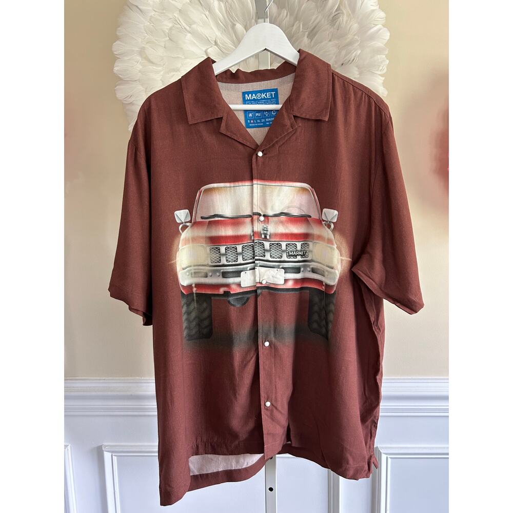 NWOT Market Button Up Short Sleeve Shirt Size M